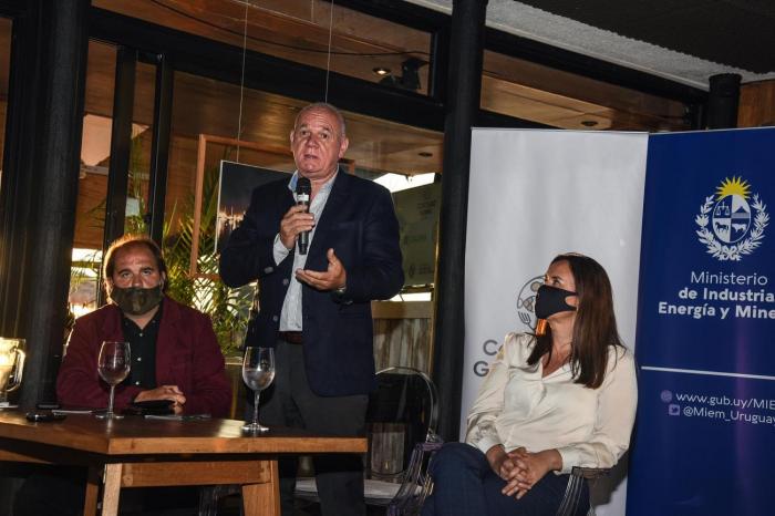 Walter Verri, María de Lima y Gastón Figun en el lanzamiento de Cordero Esteño