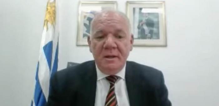 El ministro interino Walter Verri expone en Latam Mobility South America