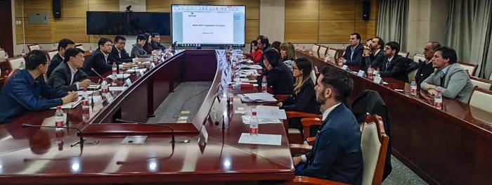 Audiencia con autoridades de Beijing City Electric Power Company