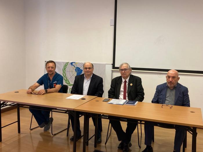 Inauguración evento ARCAL Mesa de autoridades (cuatro hombres)