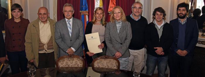 MIEM y MDN firmaron convenio para instalación de red de acelerómetros triaxiales y trabajos de investigación conjuntos