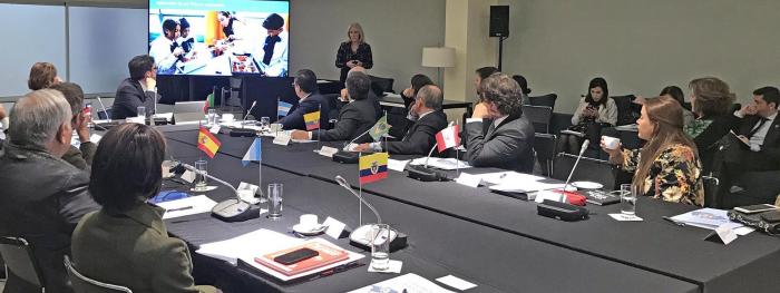Cosse exponiendo en la Mobile Global Congress de Barcelona