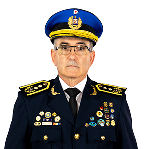 Director de Investigaciones de la Policía Nacional Comisario General Julio Sena