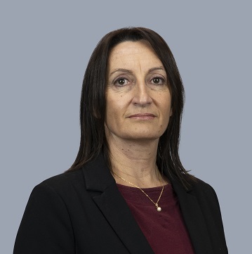 Cra. Mariana Galvalisi