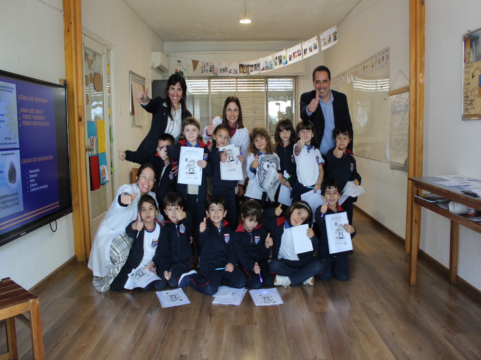 Proyecto Identidad 2025 en el colegio Elbio Fernández | Ministerio del ...