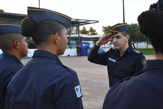 Figura 8: Bienvenida a Cadetes de 1er año por parte del Director Nacional de la Educación Policial, Comisario General Magister Henry DE LEÓN CURCHO.