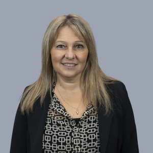 Cra. Daniela Suárez