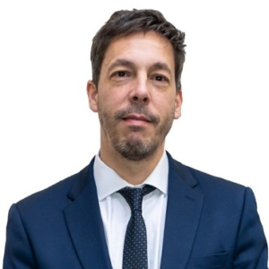 Licenciado Víctor Abal