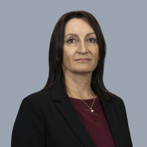 Cra. Mariana Galvalisi