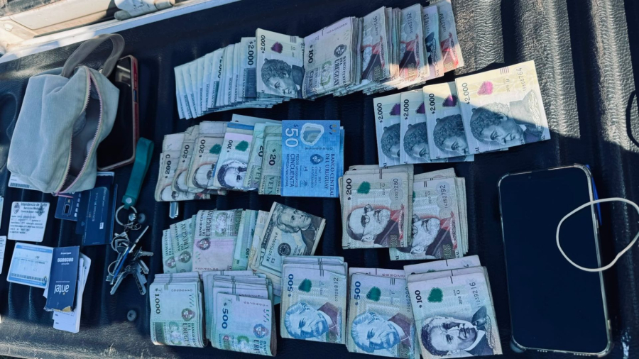 Dinero incautado.