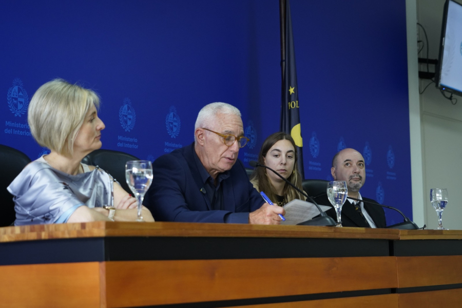 Ministro, Subsecretaria, Directora y Subdirector de de Bienestar Laboral y Psicosocial