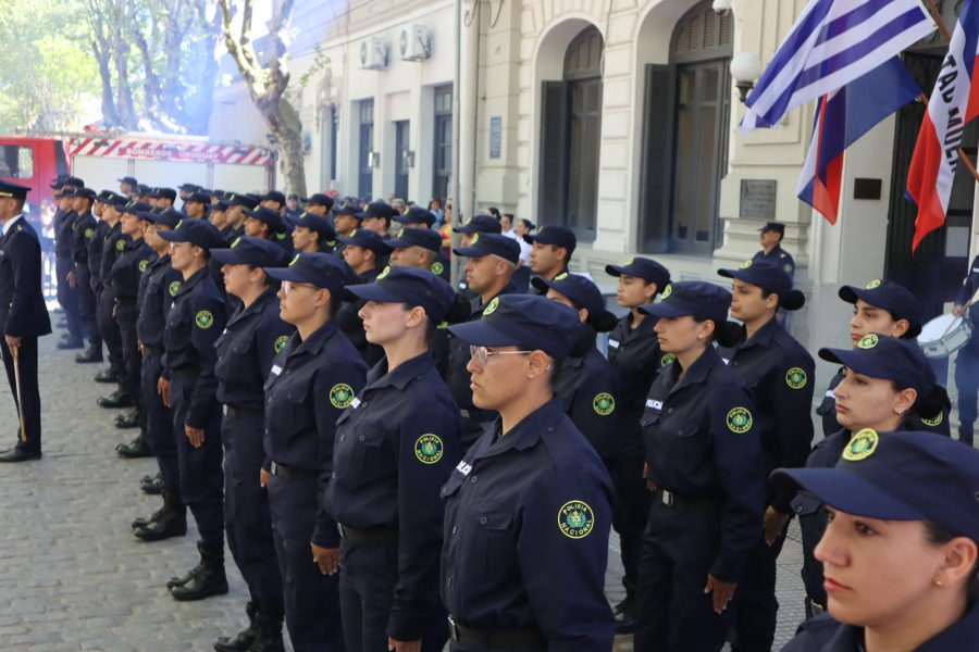 Egresaron 57 nuevos policías que reforzarán las unidades del departamento de Durazno