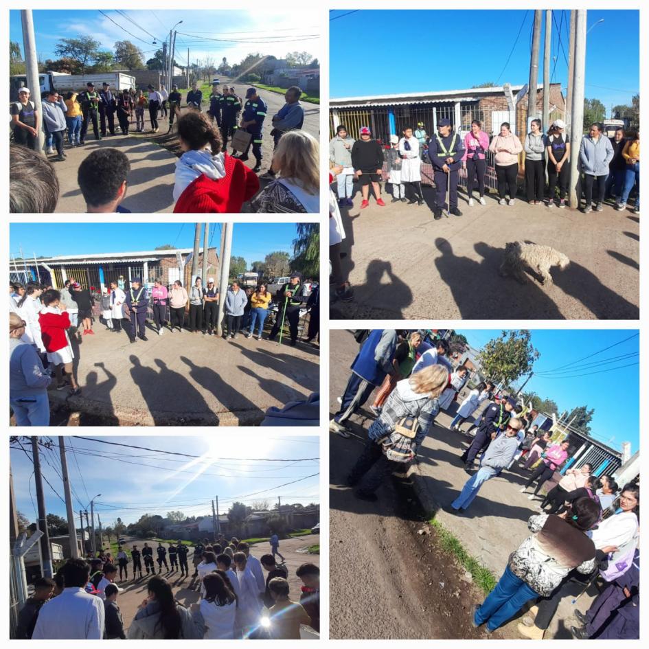 Jornada de limpieza en Asentamiento Puente Blanco. Jornada de limpieza en Asentamiento Puente Blanco.