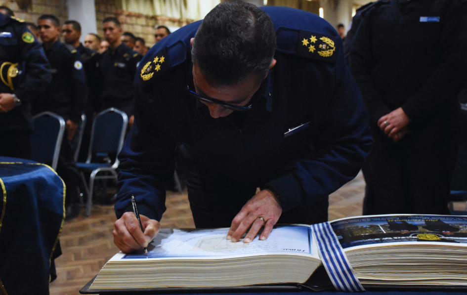 Visita protocolar del director de la Policía Nacional Visita protocolar del director de la Policía Nacional