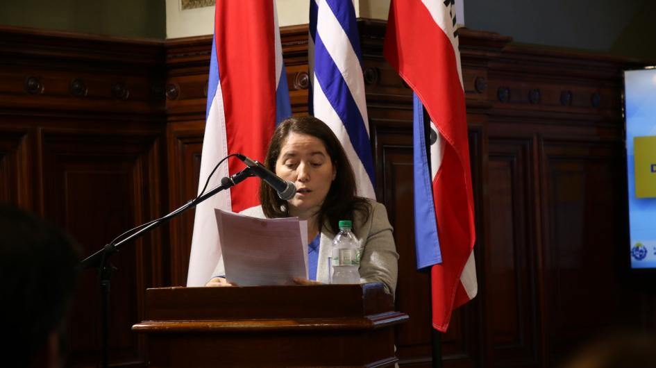Seminario en Parlamento