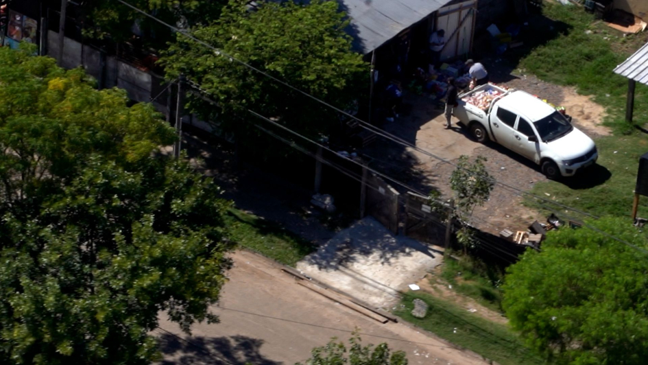 Allanamiento durante operación “Banum” Vista aérea de un vehículo