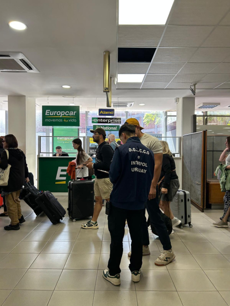 Detención de ciudadano brasilero en el aeropuerto de Carrasco