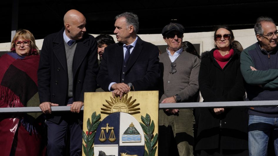 Presidente de la República, Ministro del Interior e Intendente de Canelones Palco de autoridades