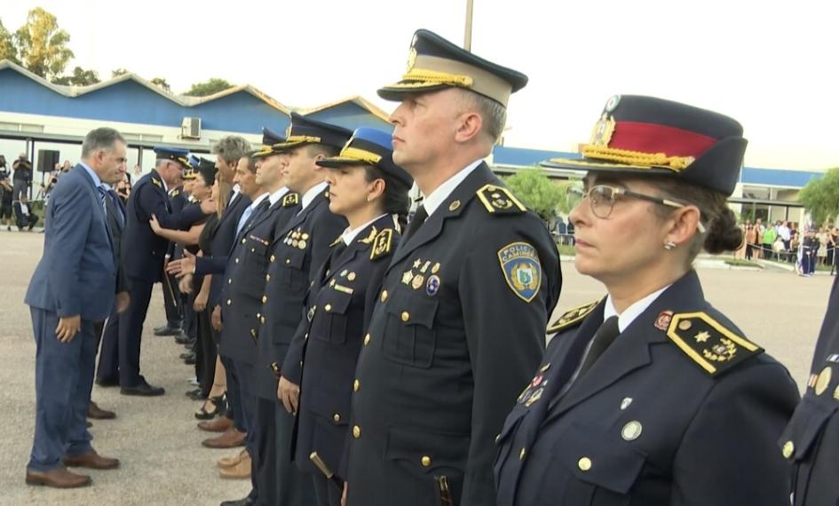 Saludo del Presidente de la República a las nuevas autoridades policiales Saludo del Presidente de la República a las nuevas autoridades policiales