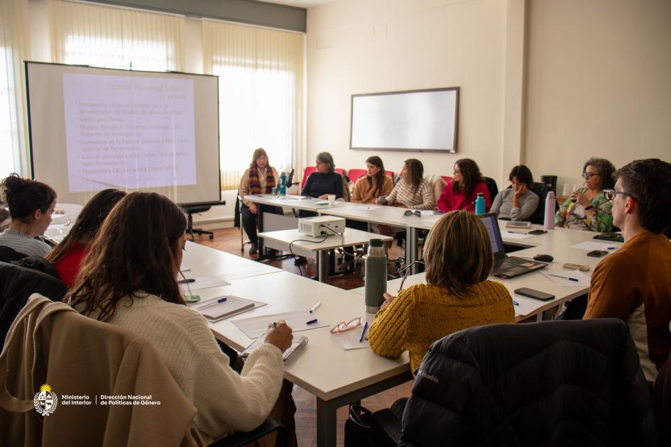 Reunión del Comité Nacional de SIPIAV en la Dirección Nacional de Políticas de Género. Reunión del Comité Nacional de SIPIAV en la Dirección Nacional de Políticas de Género.