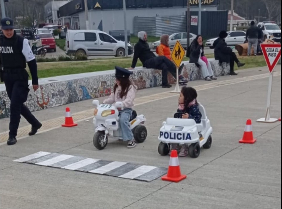 Dia de la niñez en La Paloma. 