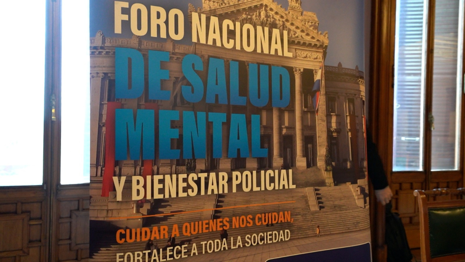 Foro Nacional de Salud Mental y Bienestar Policial Foro Nacional de Salud Mental y Bienestar Policial
