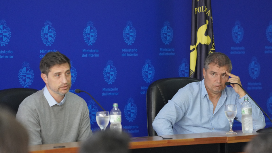 Charla del Programa Pelota al Medio junto a Diego Aguirre y Sebastián Eguren Charla del Programa Pelota al Medio junto a Diego Aguirre y Sebastián Eguren