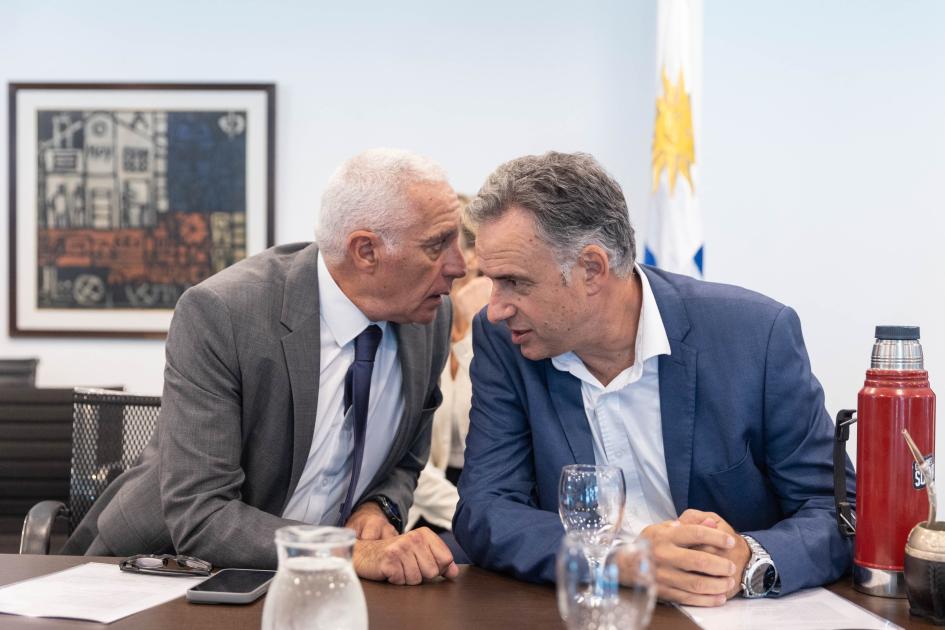 Ministro del Interior, Carlos Negro junto al Presidente de la República Ministro del Interior, Carlos Negro junto al Presidente de la República