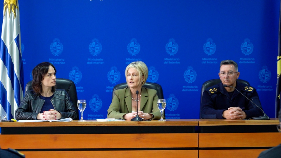 Presentan compromisos de gestión 2025 para la Policía en el área metropolitana