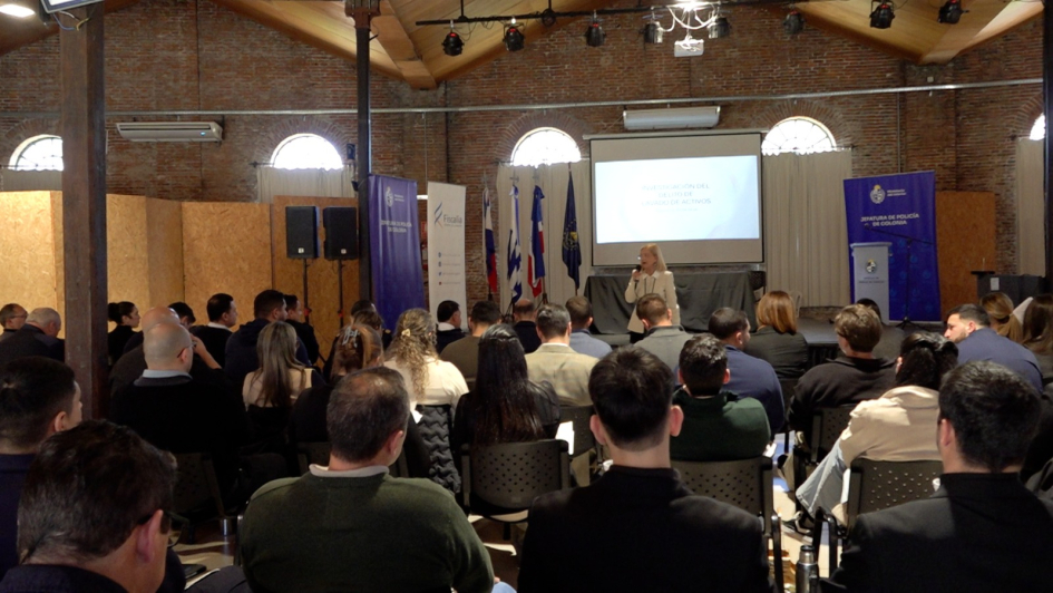 Seminario Regional sobre contrabando y lavado de activos