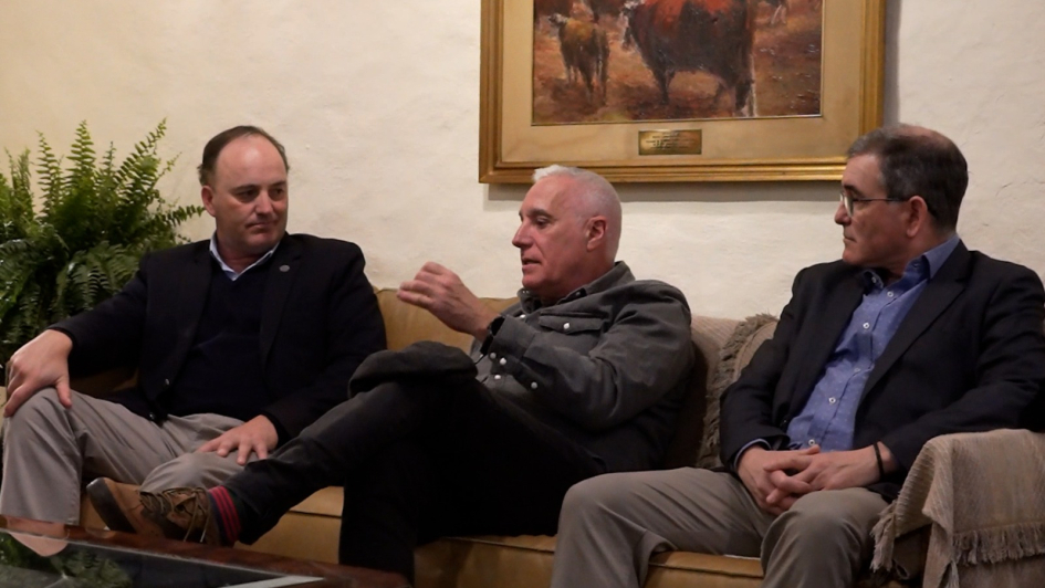 Ministro, Presidente de la ARU y Subdirector de la Policía Nacional y Presidente de la ARU