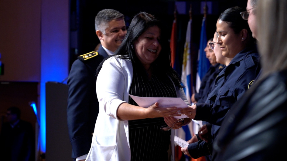 entrega de reconocimientos a los funcionarios entrega de reconocimientos a los funcionarios