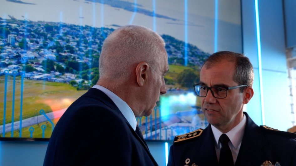 Ministro del Interior inauguró stand en Expo Prado 2025
