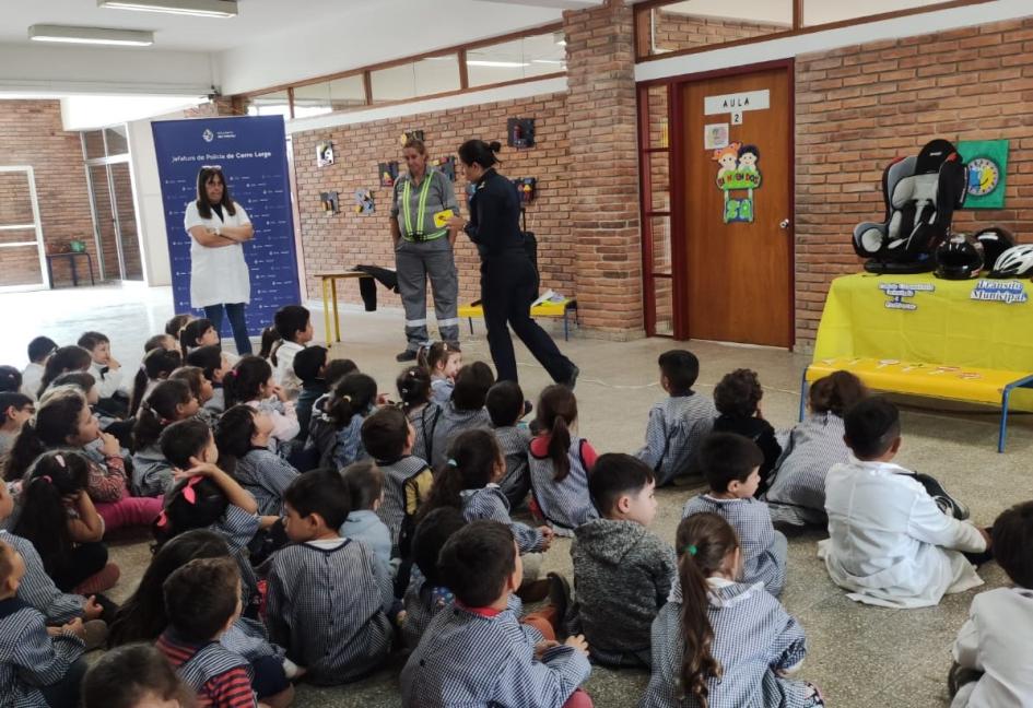 PCOP taller Escuela N°132 ciudad de Melo