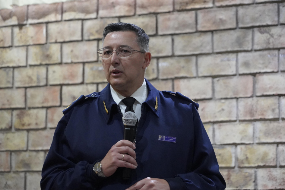 Ministro del Interior destacó la labor policial en un encuentro con comisarios