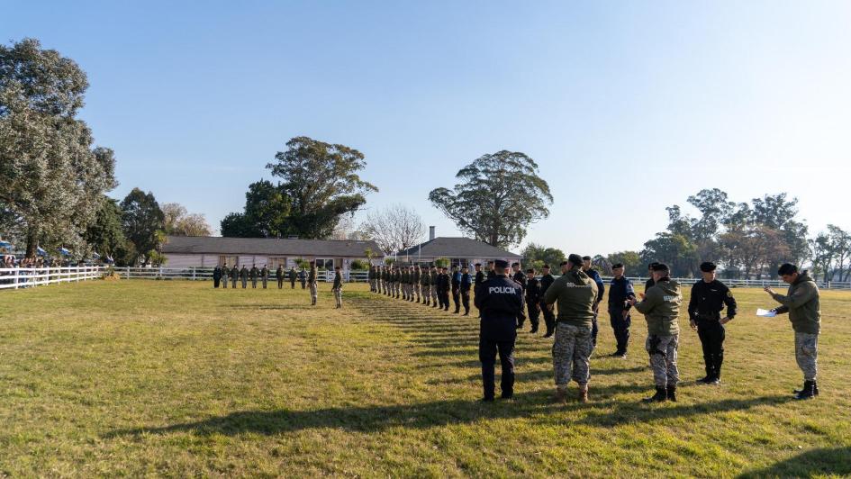 Treinta oficiales egresaron del 15.º Curso de Intervención Treinta oficiales egresaron del 15.º Curso de Intervención