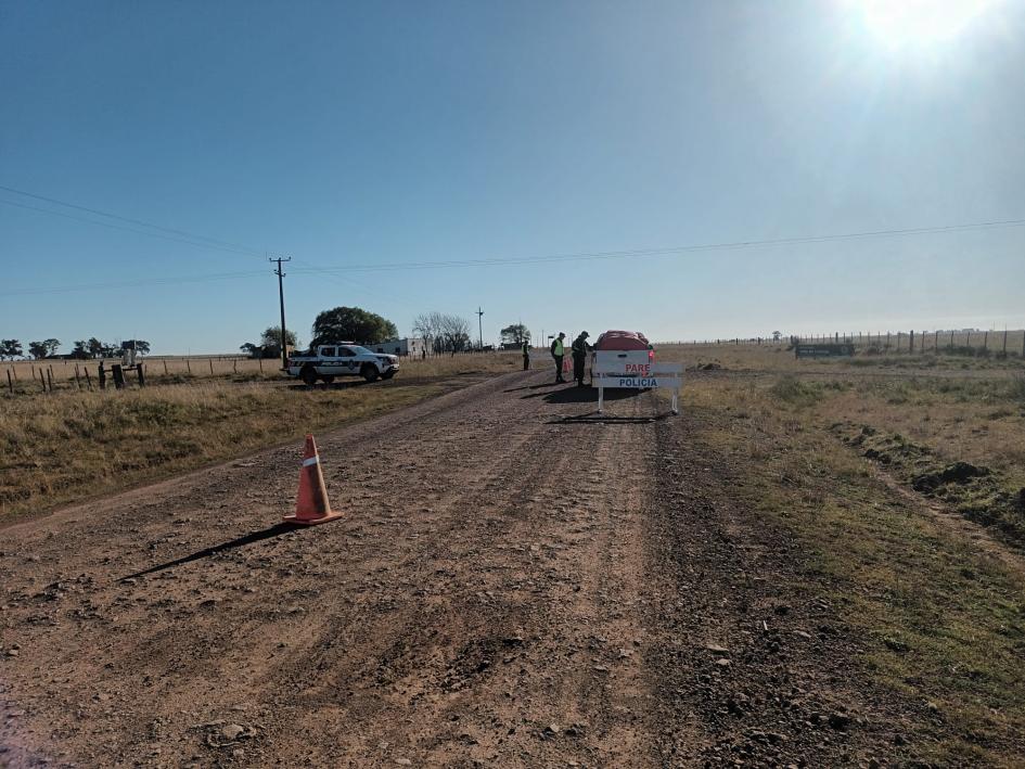 Controles policiales coordinados entre Salto y Artigas refuerzan la seguridad en rutas del norte del Controles policiales coordinados entre Salto y Artigas refuerzan la seguridad en rutas del norte del
