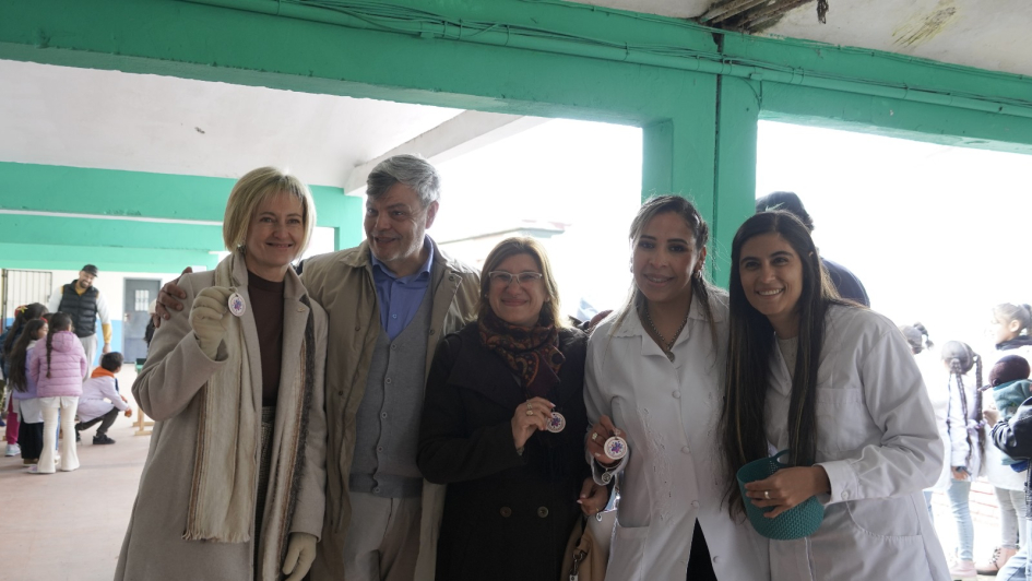 Juego, arte y comunidad: Pelota al Medio y la Escuela 320 de Casavalle celebraron la Semana de la Ni