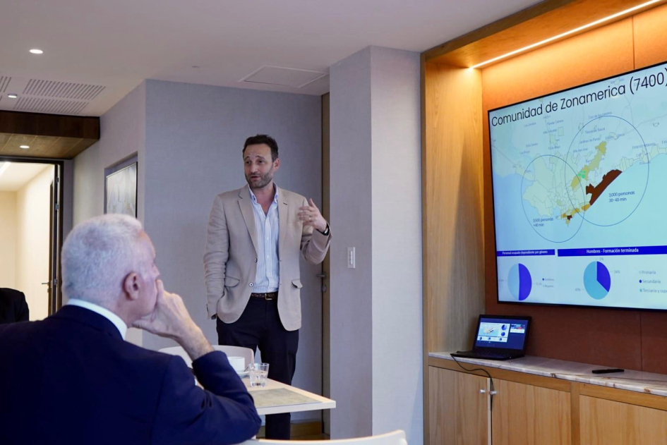 Ministro y autoridades de Zonamerica