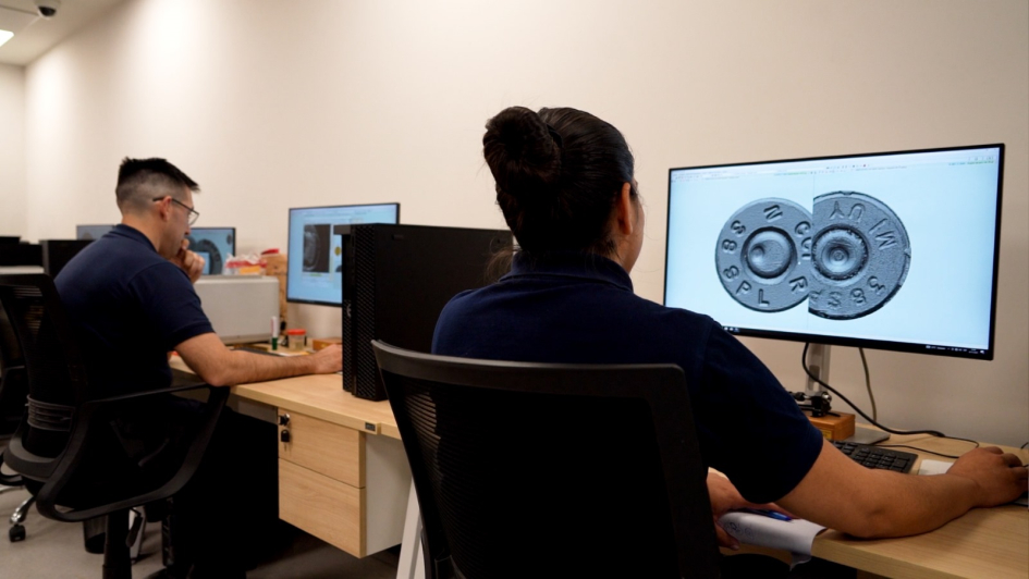 Delegación de la OEA y del BID visitó la Dirección Nacional de Policía Científica Delegación de la OEA y del BID visitó la Dirección Nacional de Policía Científica