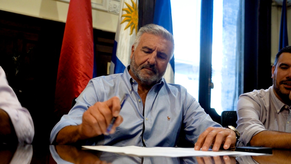 Ministerio del Interior firma convenio para reducir más de 3 millones de kilos de chatarra 