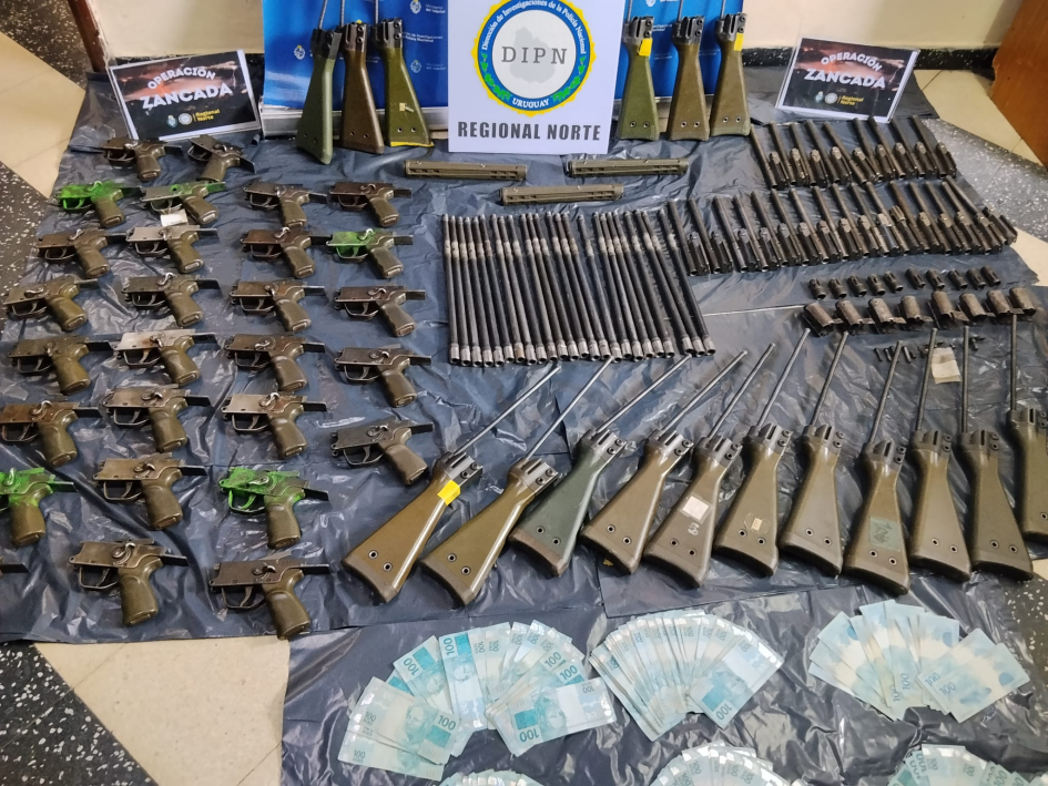 objetos incautados en la operación Zancada objetos incautados en la operación Zancada