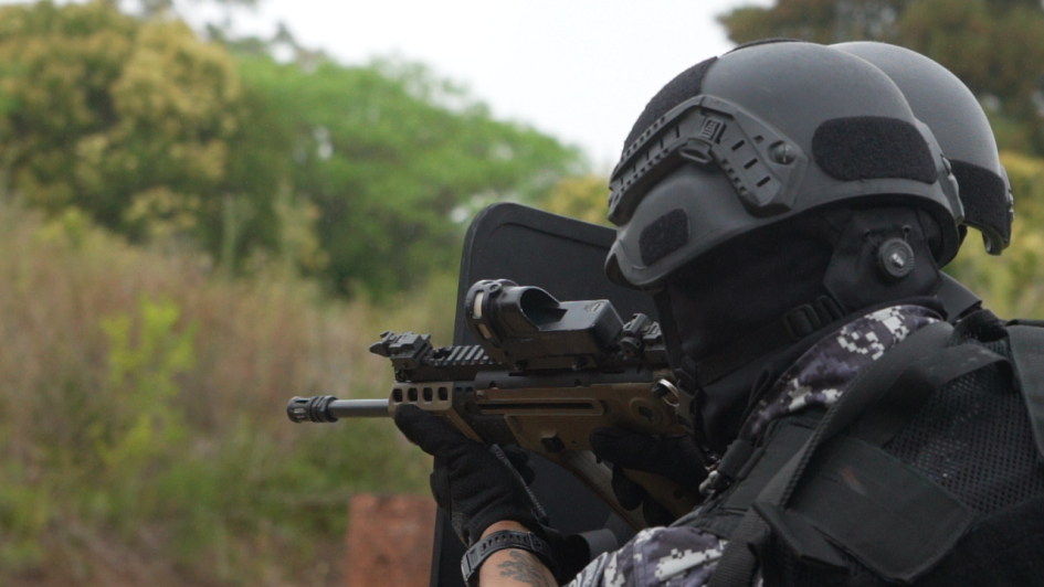 Personal de la DIGOE durante un entrenamiento Personal de la DIGOE durante un entrenamiento