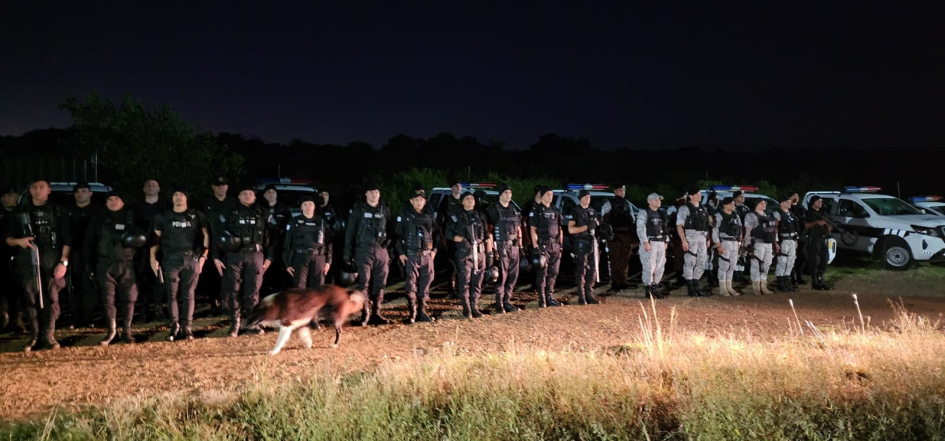 policías formados antes del operativo