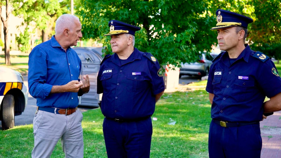 Ministro del Interior junto al Jefe y Subjefe de Policía de Montevideo Ministro del Interior junto al Jefe y Subjefe de Policía de Montevideo