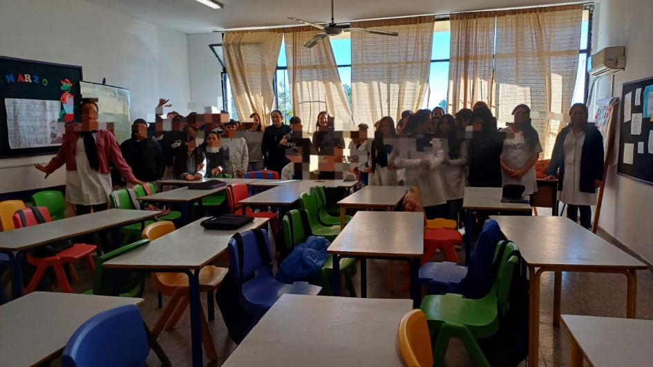Taller en escuela N° 6. Taller en escuela N° 6.