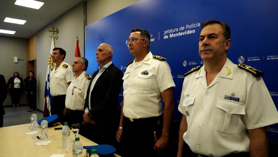 Ministro del Interior, Director de la Policía Nacional, Subdirectores y el Jefe de Policía Ministro del Interior, Director de la Policía Nacional, Subdirectores y el Jefe de Policía