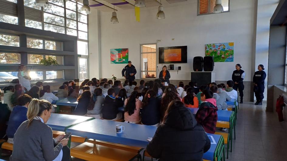 Escuela 99. Escuela 99.