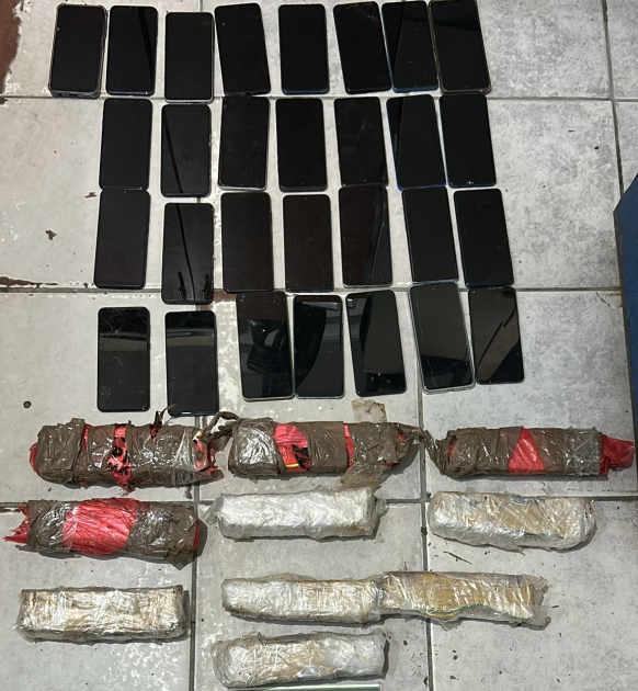droga y celulares incautados 