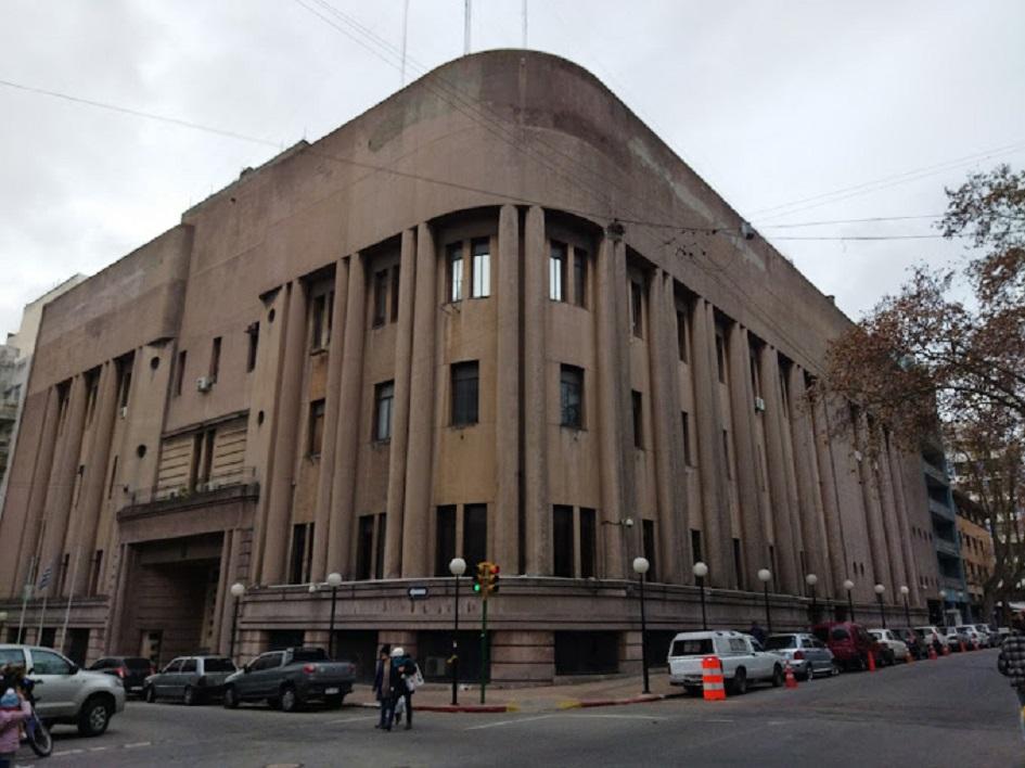 Edificio de la Policía Nacional en donde se encuentra ubicado DI.GE.FE